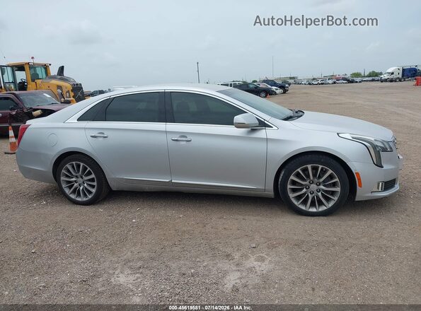 2G61M5S32K9124103 2019 CADILLAC XTS Silver Vista interior trasera