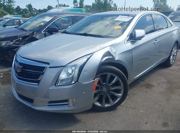 2G61M5S36H9163866 2017 CADILLAC XTS Silver წინა მარცხენა ხედი სამი მეოთხედიდან