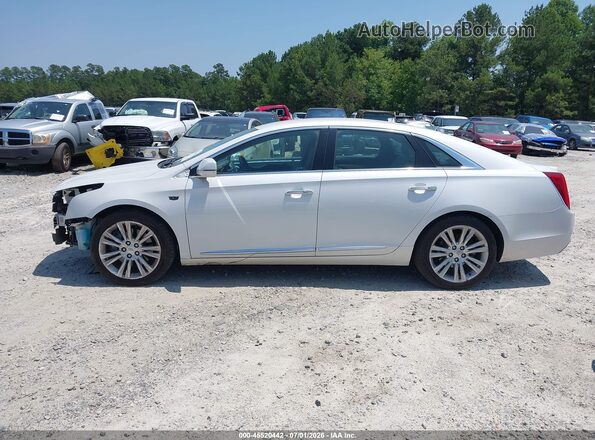 2G61M5S37J9157239 2018 CADILLAC XTS White 