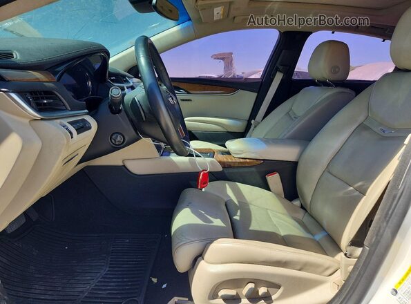 2G61P5S32J9122289 2018 CADILLAC XTS White წინა სალონის ხედი