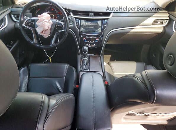 2G61U5S3XK9158757 2019 CADILLAC XTS Черный Вид панели приборов
