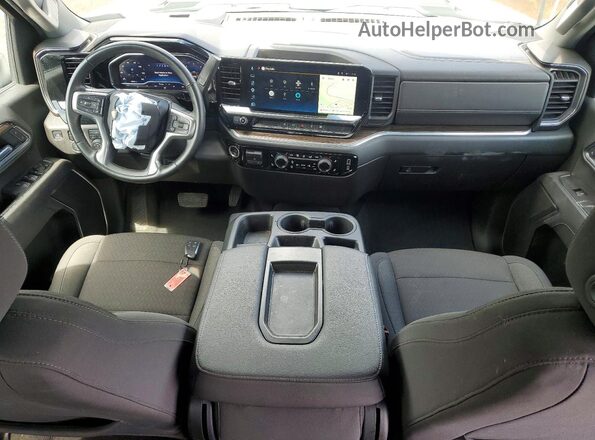 2GC1KNE75S1227466 2025 CHEVROLET SILVERADO Белый Вид панели приборов
