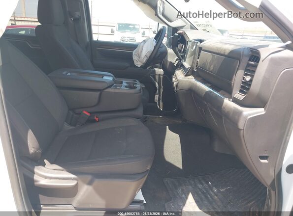 2GC1KNE78T1125502 2026 CHEVROLET SILVERADO Белый Вид салона спереди