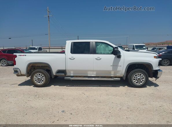 2GC1KNE78T1125502 2026 CHEVROLET SILVERADO Белый Вид задней части салона