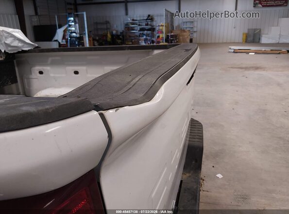2GC1KNEY6T1143389 2026 CHEVROLET SILVERADO White 