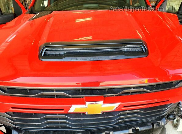 2GC4KME70T1125971 2026 CHEVROLET SILVERADO Red Widok wnętrza z tyłu