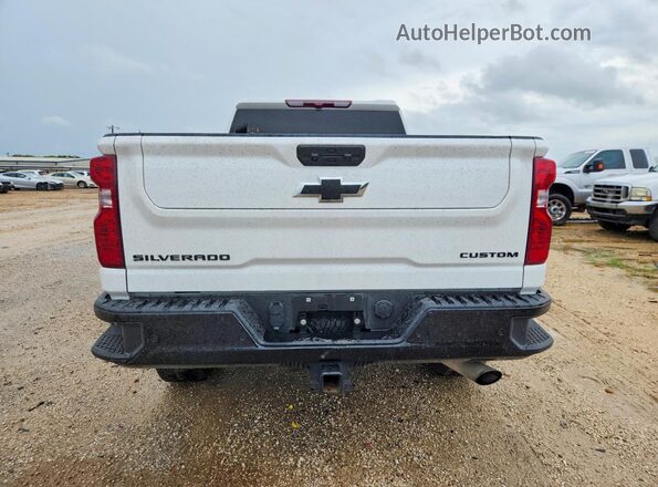 2GC4KME76T1130477 2026 CHEVROLET SILVERADO White Rear view