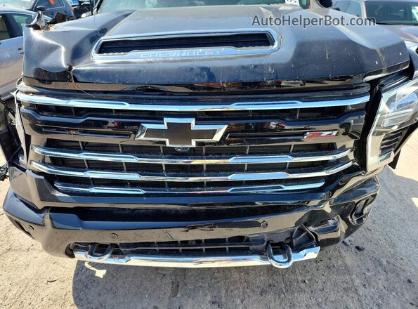 2GC4KNE79S1209047 2025 CHEVROLET SILVERADO Black Вид задньої частини салону