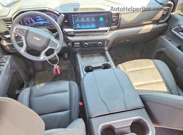 2GC4KNE79S1209047 2025 CHEVROLET SILVERADO Black Вид панелі приладів