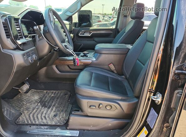 2GC4KNE79S1209047 2025 CHEVROLET SILVERADO Black Вид салону спереду