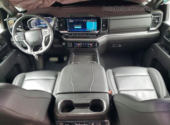 2GC4KPEY3S1232800 2025 CHEVROLET SILVERADO Gray Vista del salpicadero