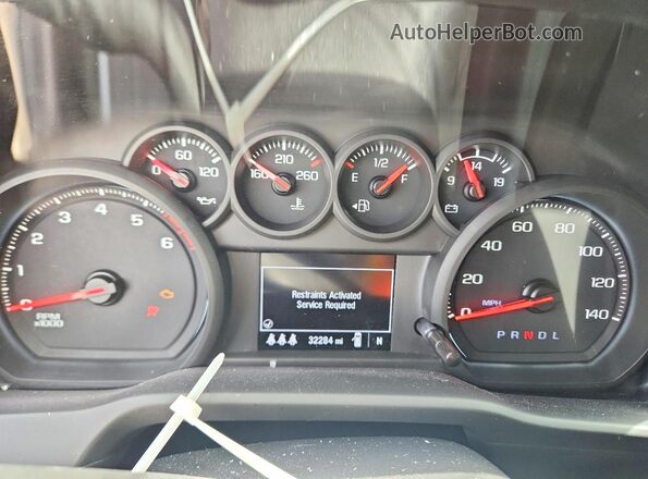 2GC4WLE77R1206019 2024 CHEVROLET SILVERADO Серебряный Вид щитка приборов