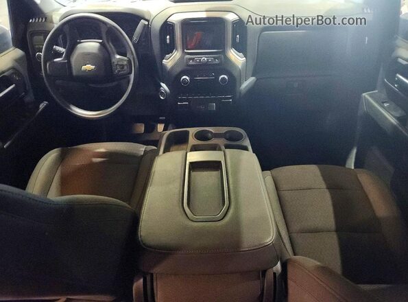 2GC4WMEY3R1251697 2024 CHEVROLET SILVERADO Gray Widok deski rozdzielczej