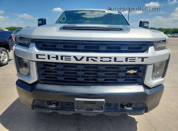 2GC4YMEY1P1727436 2023 CHEVROLET SILVERADO Silver წინა ხედი