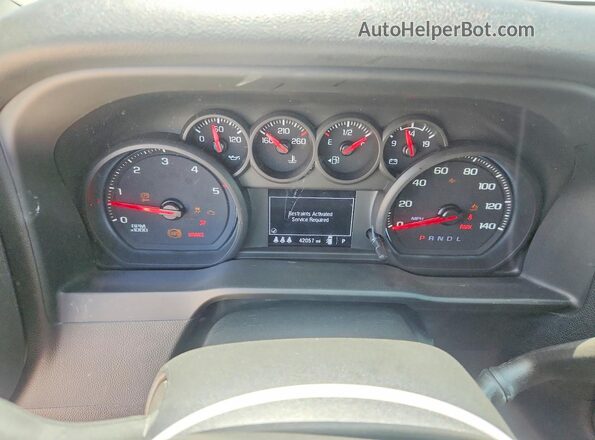 2GC4YMEY3R1115175 2024 CHEVROLET SILVERADO Silver Սարքավորումների վահանակի տեսք