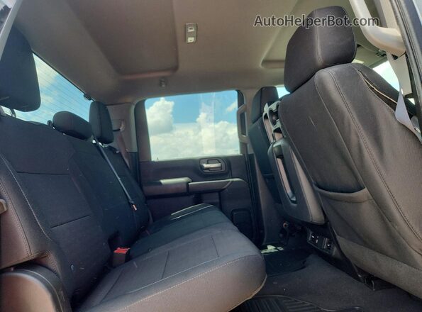 2GC4YMEY3R1115175 2024 CHEVROLET SILVERADO Silver Հետևի նստատեղերի տեսք