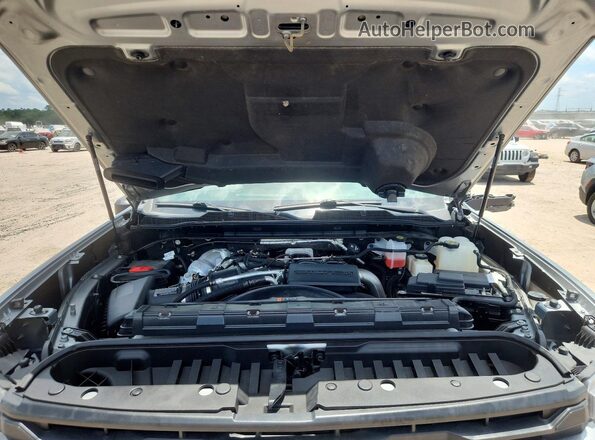 2GC4YMEY3R1115175 2024 CHEVROLET SILVERADO Silver Սալոնի հետևի տեսք