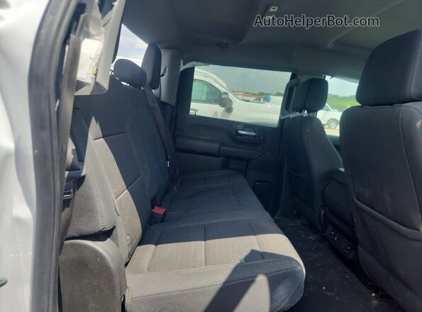2GC4YMEY6R1249677 2024 CHEVROLET SILVERADO White Հետևի նստատեղերի տեսք