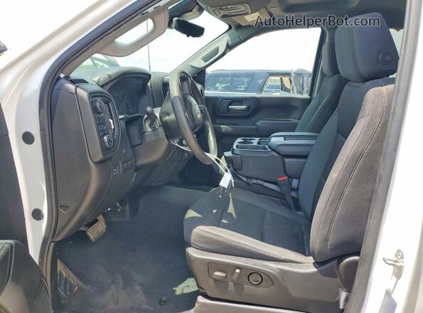 2GC4YMEY6R1249677 2024 CHEVROLET SILVERADO White Widok wnętrza z przodu