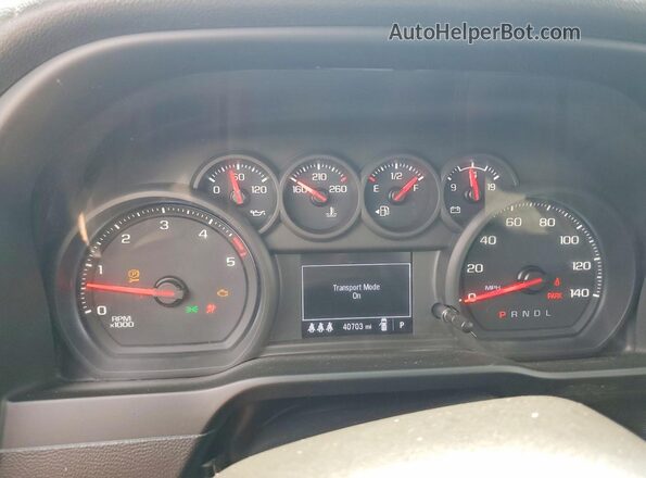 2GC4YMEY6R1249677 2024 CHEVROLET SILVERADO White Widok zestawu wskaźników