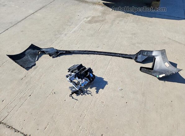 2GCPACED7T1170356 2026 CHEVROLET SILVERADO Черный Вид подкапотного пространства