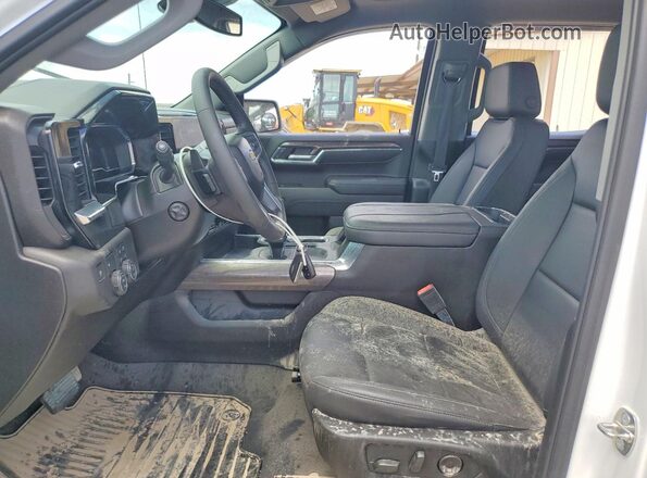 2GCPAEEDXR1157248 2024 CHEVROLET SILVERADO Белый Вид салона спереди