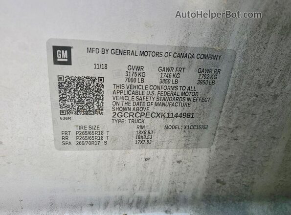 2GCRCPECXK1144981 2019 CHEVROLET SILVERADO Silver Widok komory silnika