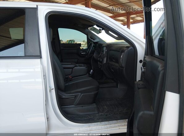 2GCUDAED6R1227198 2024 CHEVROLET SILVERADO White წინა სალონის ხედი
