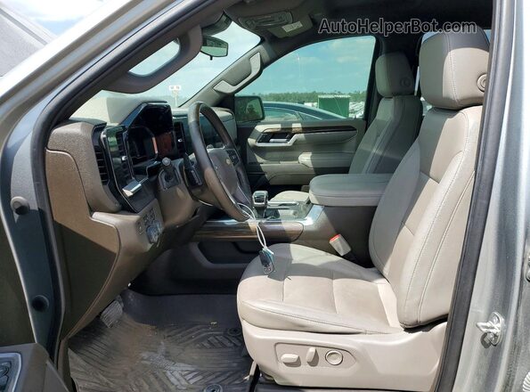 2GCUDDED9R1140929 2024 CHEVROLET SILVERADO Silver Սալոնի դիմացի տեսք