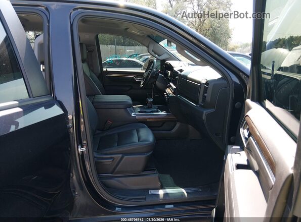 2GCUDEED8P1113594 2023 CHEVROLET SILVERADO Черный Вид салона спереди