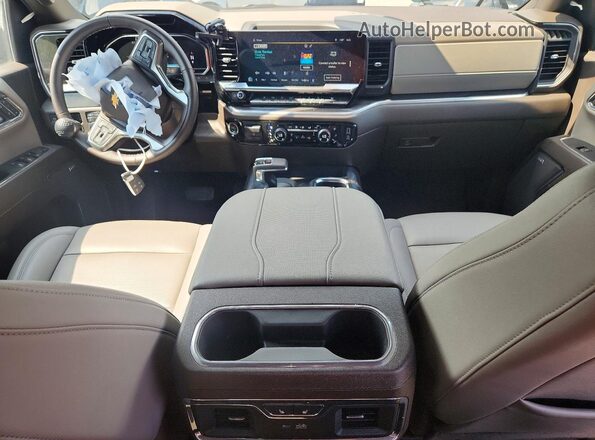 2GCUDGED4R1231401 2024 CHEVROLET SILVERADO Black წინა პანელის ხედი