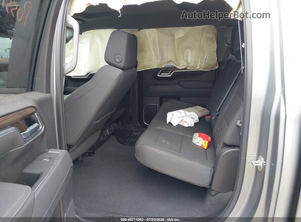 2GCUKDED4T1109875 2026 CHEVROLET SILVERADO Gray VIN կոդի պիտակի տեսք