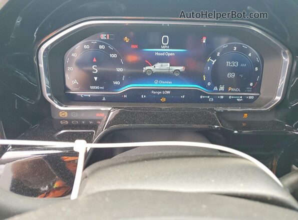 2GCUKDED6S1124019 2025 CHEVROLET SILVERADO White Widok zestawu wskaźników