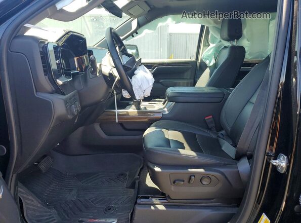 2GCUKEED2S1184031 2025 CHEVROLET SILVERADO Black Widok wnętrza z przodu
