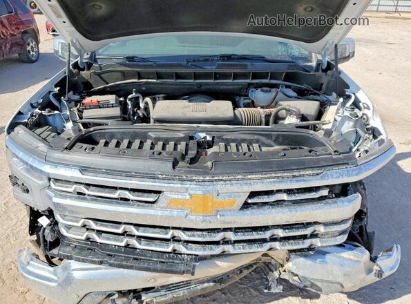 2GCUKGED1T1102996 2026 CHEVROLET SILVERADO Белый Вид задней части салона