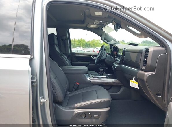 2GCUKGED2T1173186 2026 CHEVROLET SILVERADO Gray Widok wnętrza z przodu