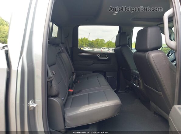 2GCUKGED2T1173186 2026 CHEVROLET SILVERADO Gray Widok naklejki z numerem VIN