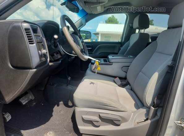 2GCVKMEC4K1240542 2019 CHEVROLET SILVERADO Silver Front interior view