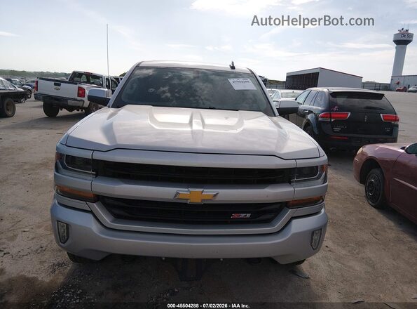 2GCVKPEC3K1235009 2019 CHEVROLET SILVERADO Silver Vista interior trasera