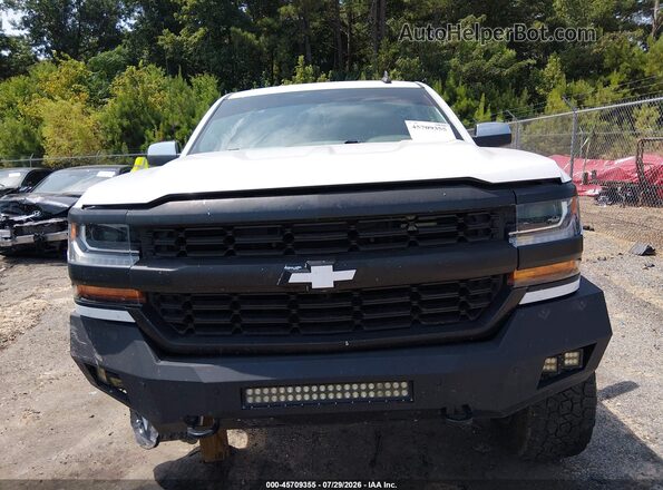 2GCVKPEC8K1137450 2019 CHEVROLET SILVERADO White ხელსაწყოთა პანელის ხედი