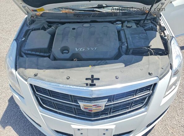 2GEXG6U36G9550246 2016 CADILLAC XTS White Вид задньої частини салону