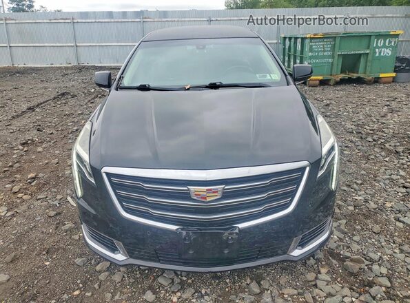 2GEXG6U38J9550224 2018 CADILLAC XTS Black Front view