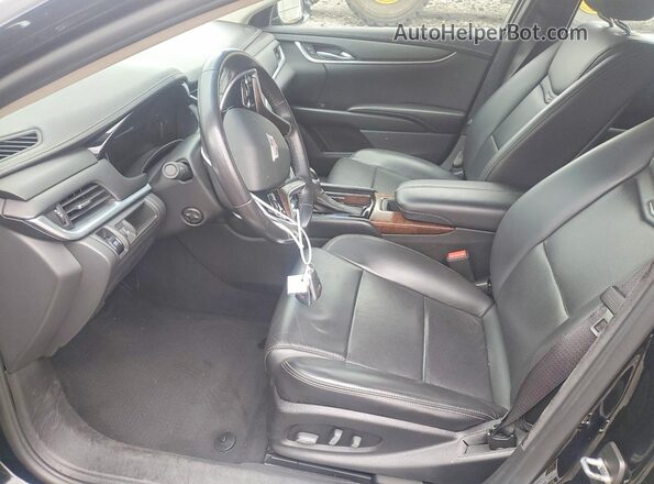 2GEXG6U38J9550224 2018 CADILLAC XTS Black Front interior view