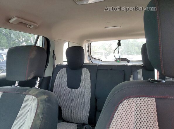 2GKALMEK2H6343705 2017 GMC TERRAIN Silver Вид задніх сидінь