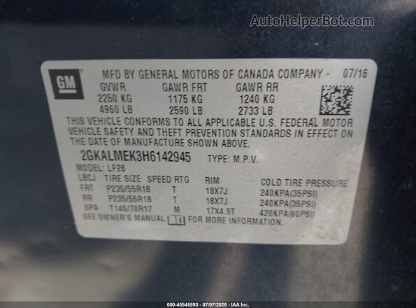 2GKALMEK3H6142945 2017 GMC TERRAIN Navy Vista del compartimento del motor