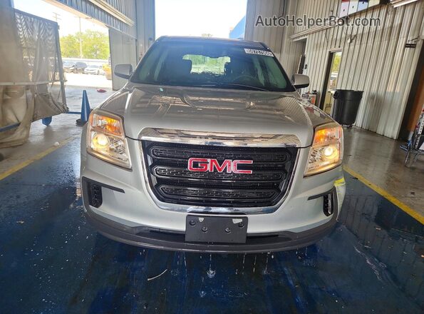 2GKALMEK3H6233245 2017 GMC TERRAIN Silver Вид спереду