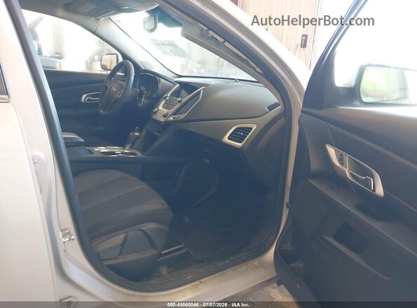2GKALMEK5H6113091 2017 GMC TERRAIN Silver Սալոնի դիմացի տեսք