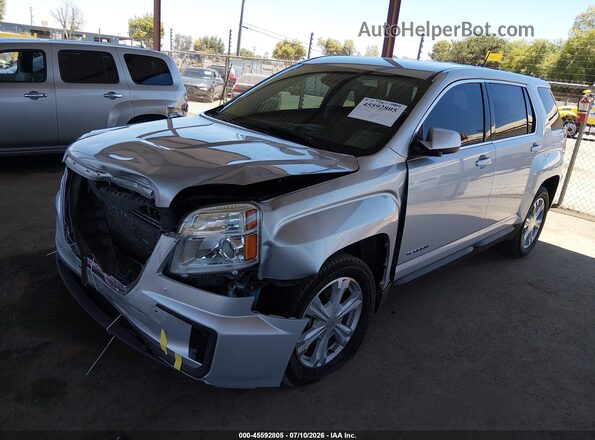 2GKALMEK7H6289673 2017 GMC TERRAIN Silver წინა მარცხენა ხედი სამი მეოთხედიდან