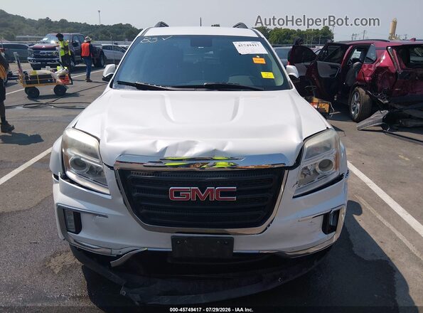 2GKALNEK0H6353607 2017 GMC TERRAIN Белый Вид щитка приборов