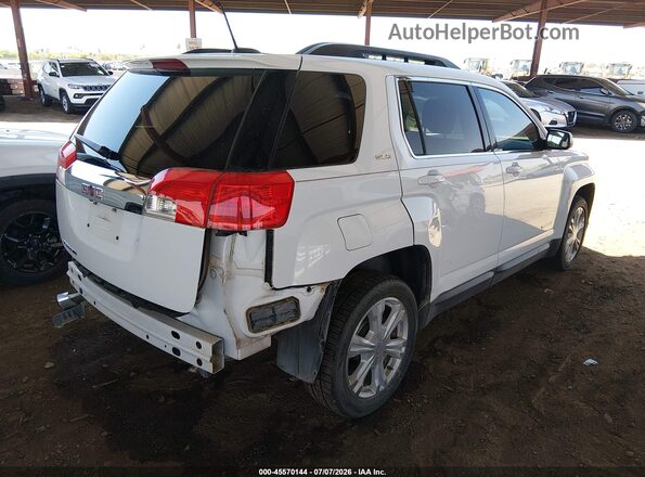 2GKALNEK4H6264185 2017 GMC TERRAIN White Widok z przodu